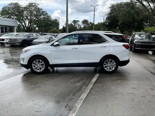 Used 2018 SUMMIT WHITE Chevrolet LT image 4