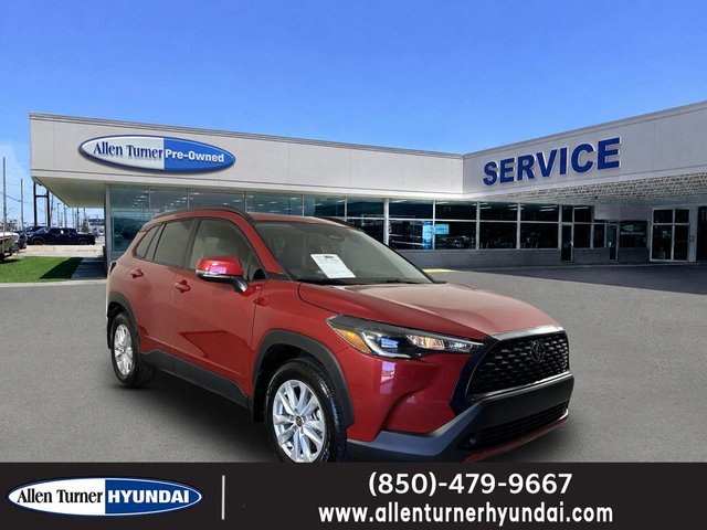 2024 Toyota Corolla Cross LE