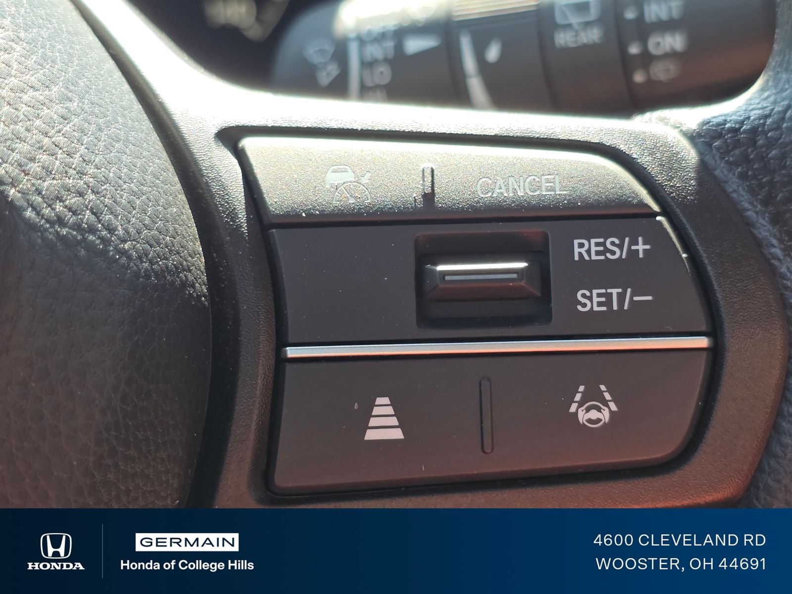2025 Honda CR-V EX - Photo 28