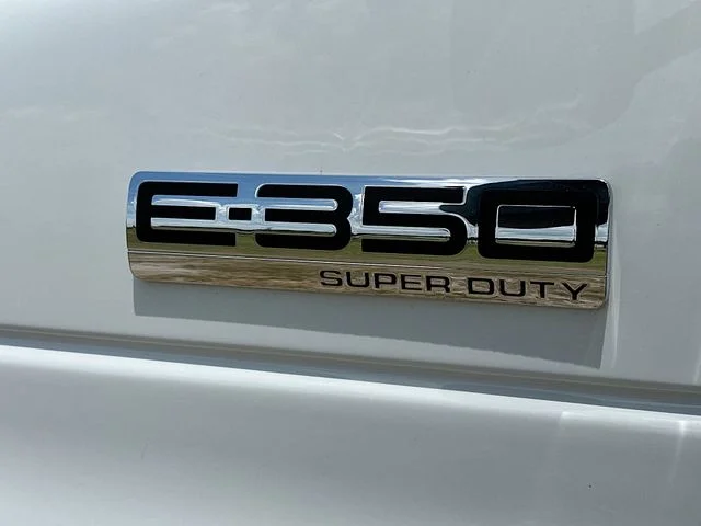 New 2025 Oxford White Ford KNAPHEIDE KUV129D20L image 15