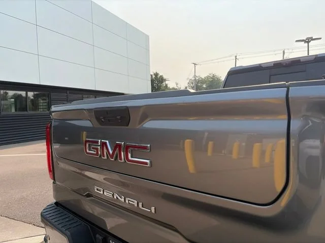 Used 2020 Satin Steel Metallic GMC Denali image 4
