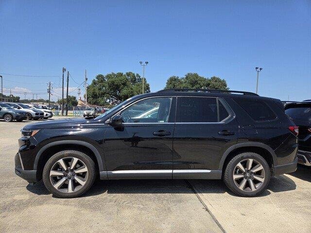 Used 2024 Crystal Black Pearl Honda Touring image 8