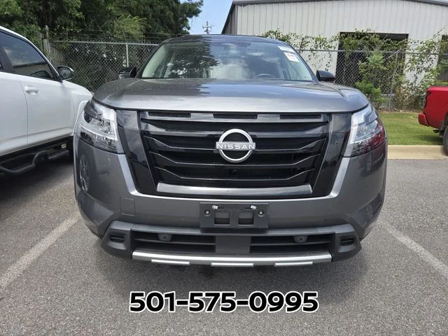 Used 2024 Gray Nissan SL image 6