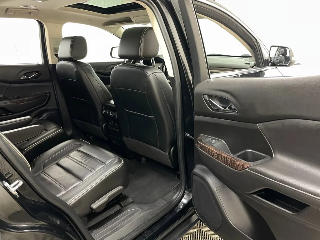 Used 2023 Ebony Twilight Metallic GMC Denali image 44