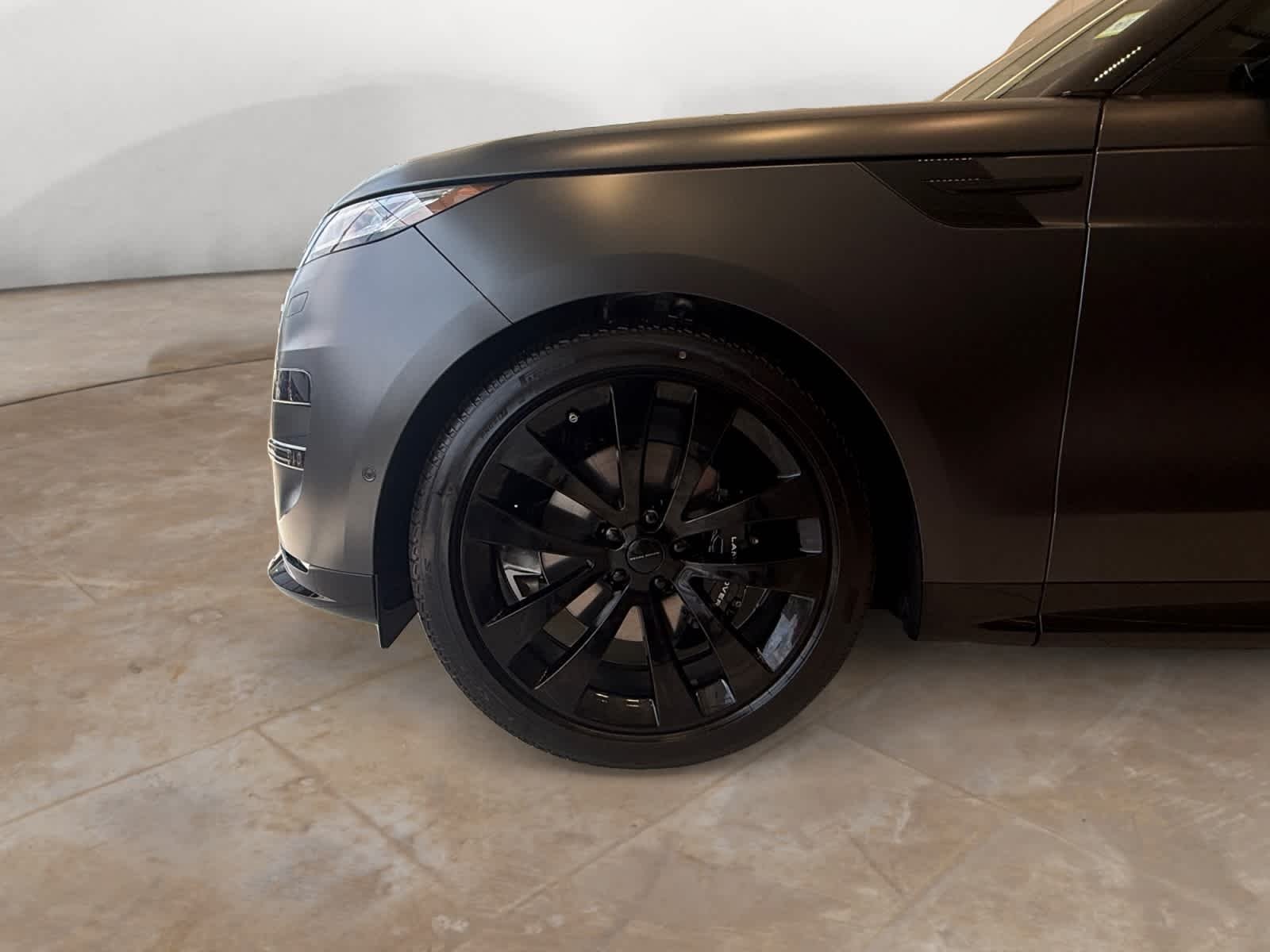 New 2026 Carpathian Grey LAND ROVER Dynamic SE image 14