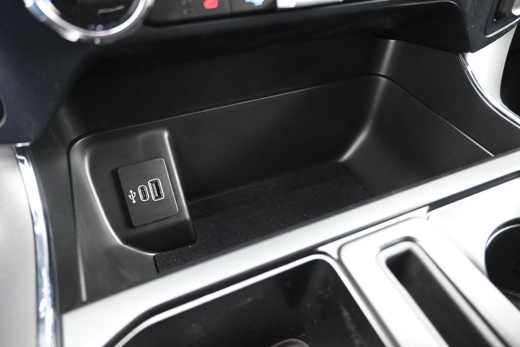 New 2026 Gray Ford XLT image 17