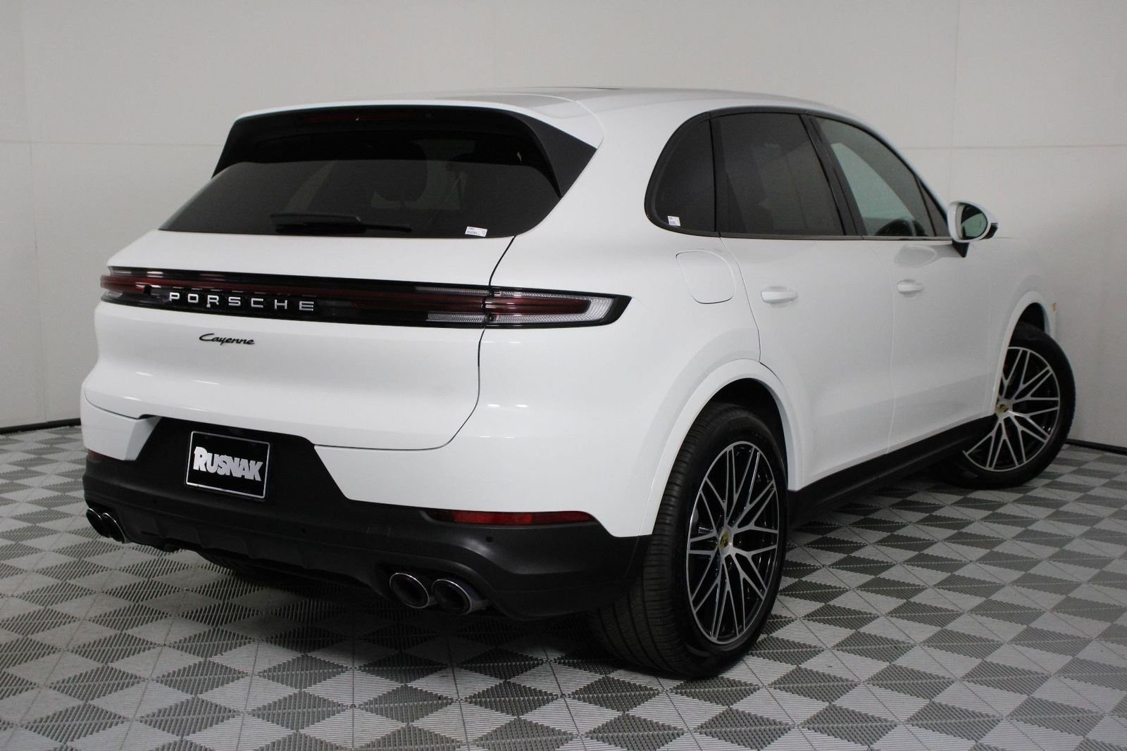 Certified Used 2024 White Porsche  image 7