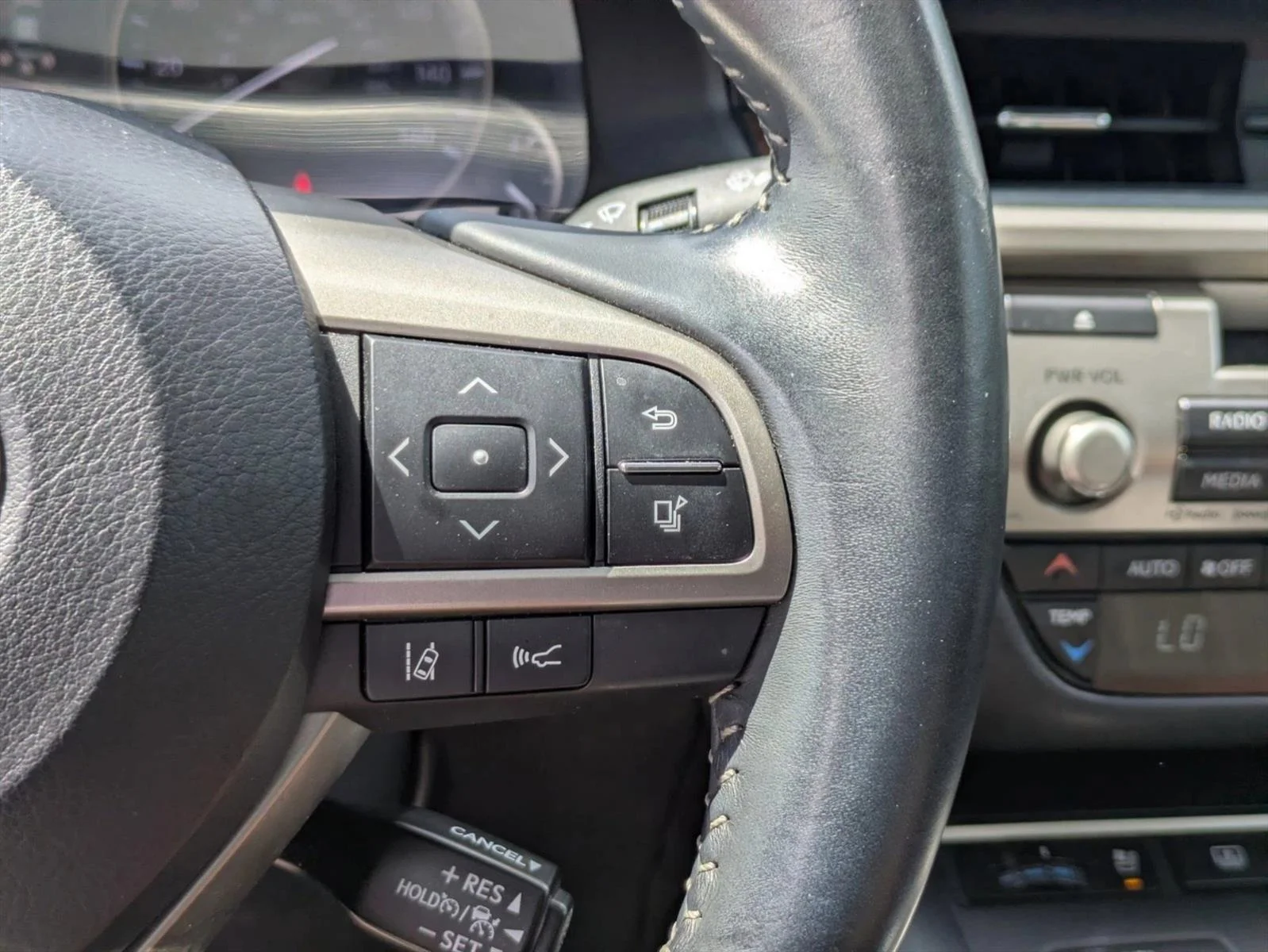 Used 2016 Atomic Silver Lexus  image 11
