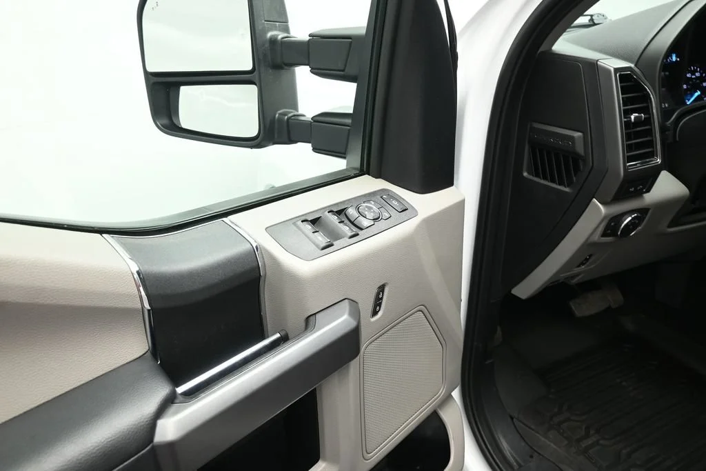 Certified Used 2020 White Ford XLT image 8