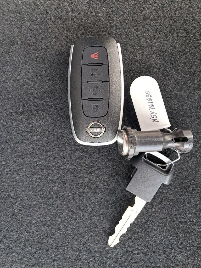 2025 Nissan ARIYA Platinum+ - Photo 30