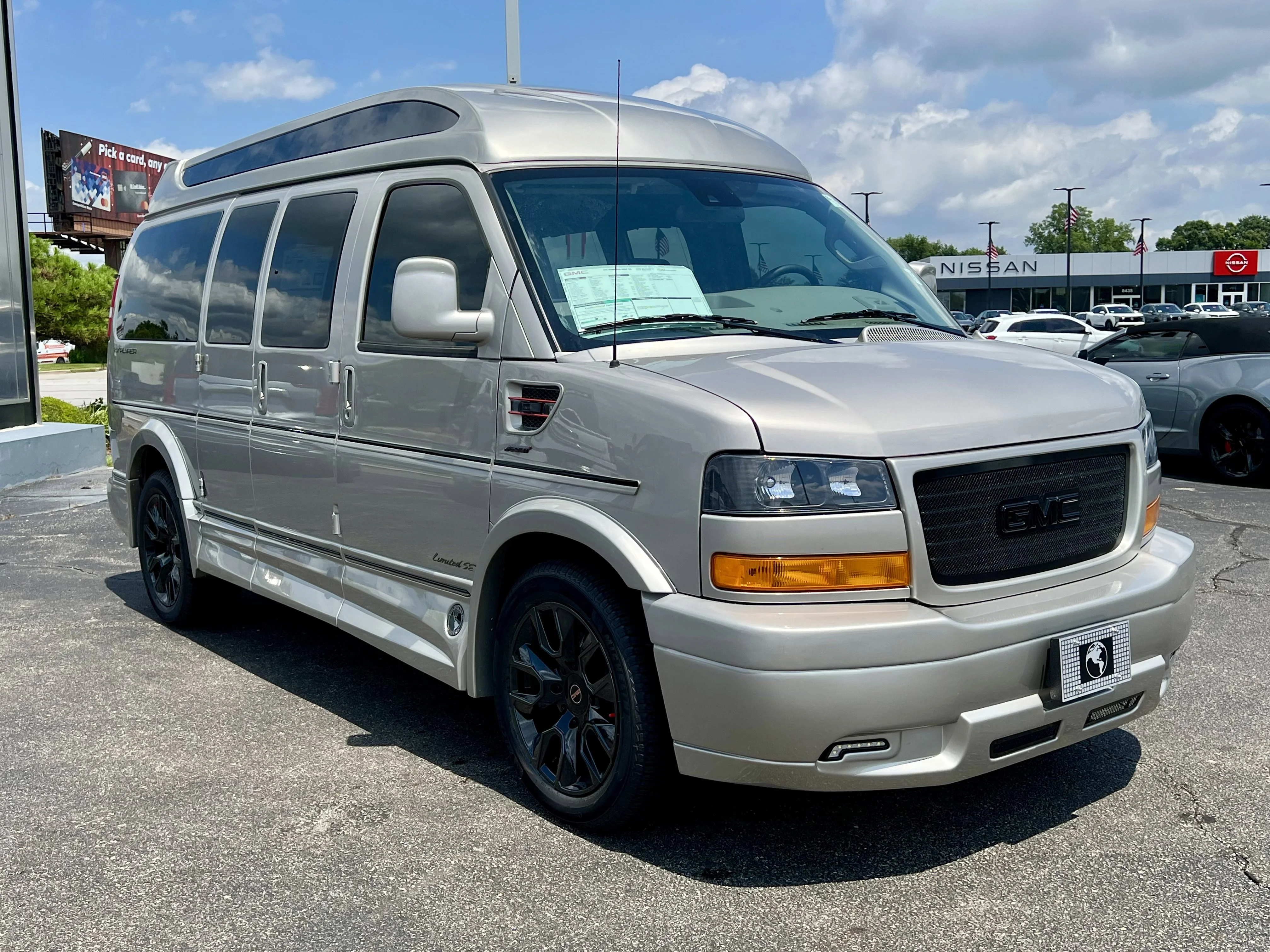 Special Exterior Color 2025 GMC Savana Cargo 2500 RWD Van Rear-Wheel Drive Automatic