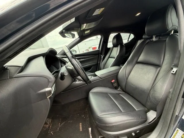 Used 2019 Blue Mazda Preferred image 8