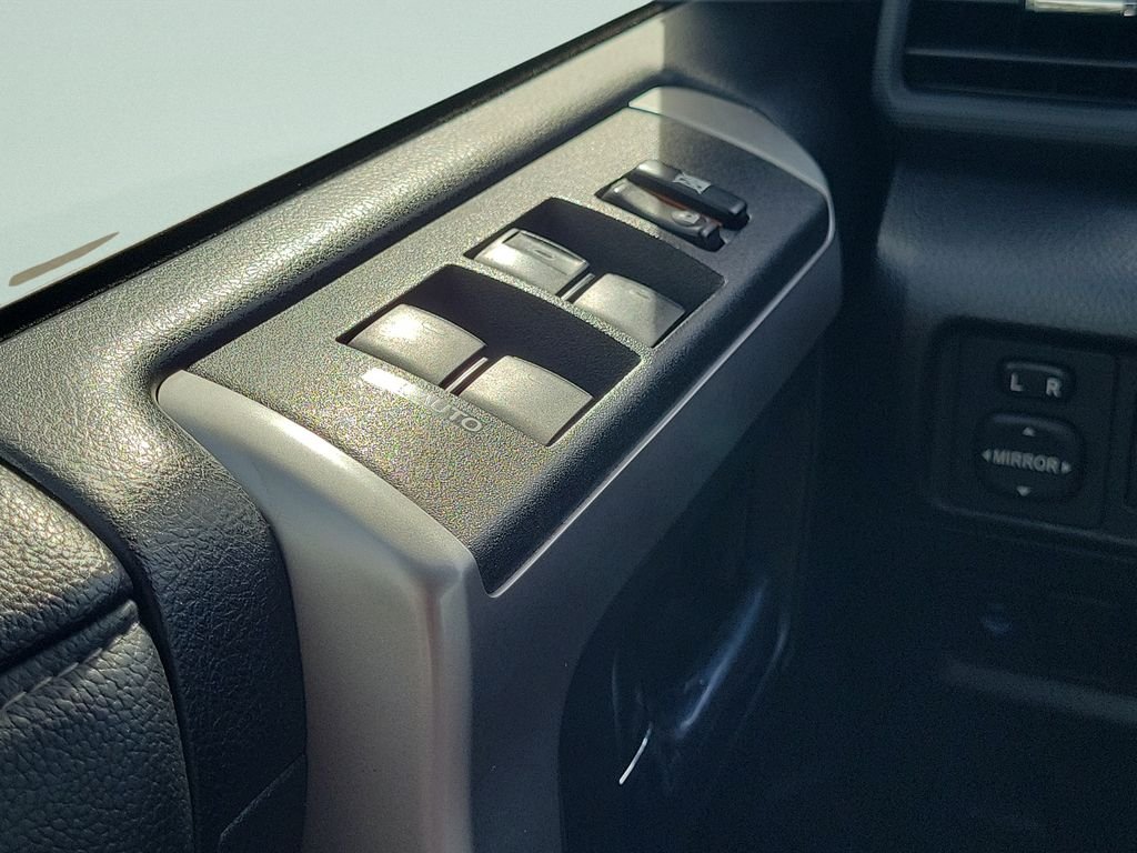 2021 Toyota 4Runner SR5 Premium - Photo 20