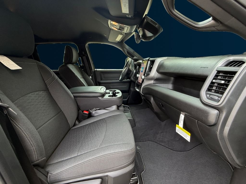 New 2026 Bright White Clear-Coat Exterior Paint RAM Tradesman image 17