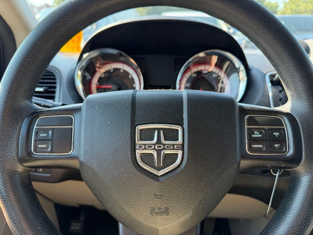 Used 2018 Gray Dodge SE image 26