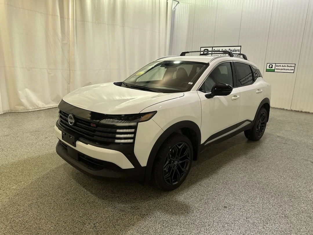 New 2026 Aspen White TriCoat Nissan SR image 4