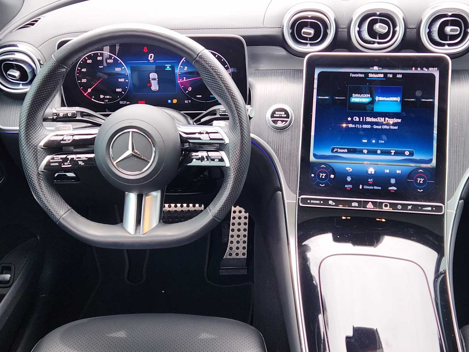 Used 2025 Polar White Mercedes-Benz GLC 300 image 26