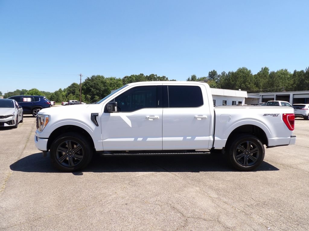 Used 2023 Oxford White Ford XLT image 5