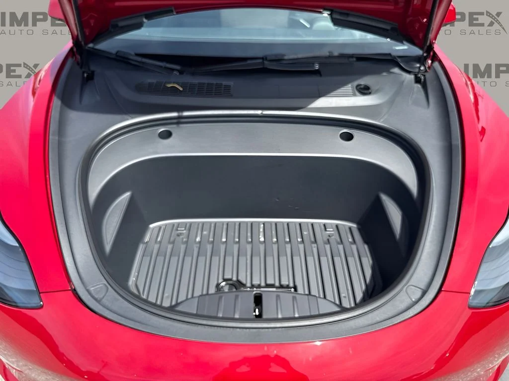 Used 2022 Red Tesla Long Range image 22