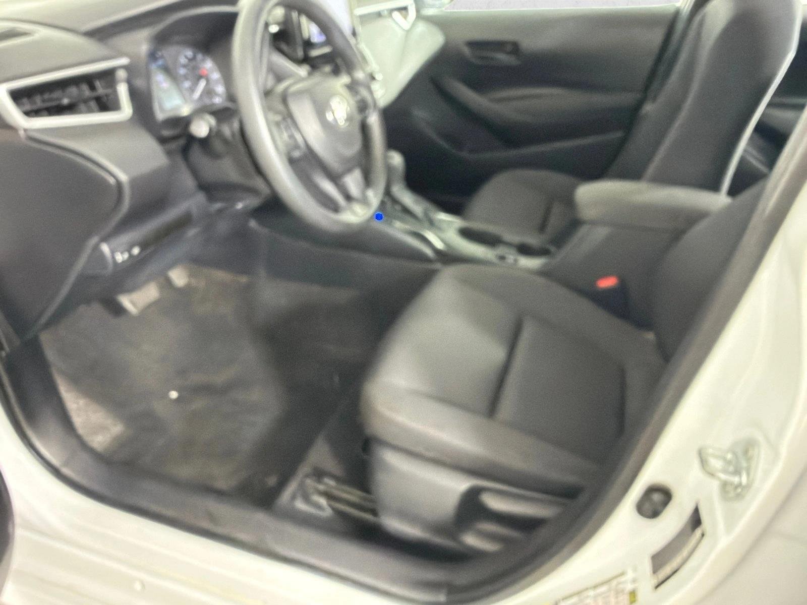 Used 2024 Wind Chill Pearl Toyota LE image 9