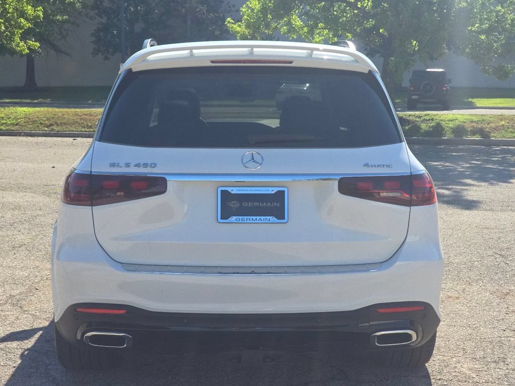 New 2026 MANUFAKTUR Moonlight White Metallic Mercedes-Benz GLS 450 image 55