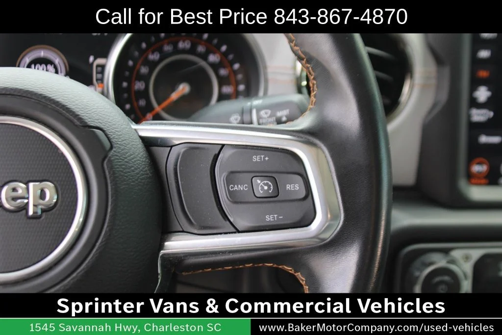 Used 2021 Black Clearcoat Jeep Overland image 19