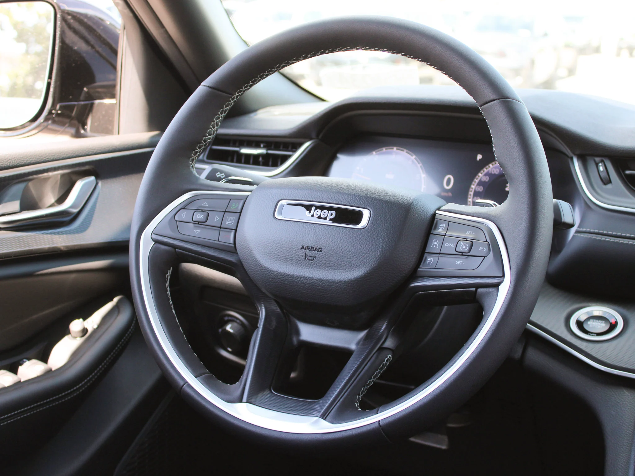 New 2025 Grey Jeep Altitude* 4x4, Sunroof, Heated Leather/Wheel image 15