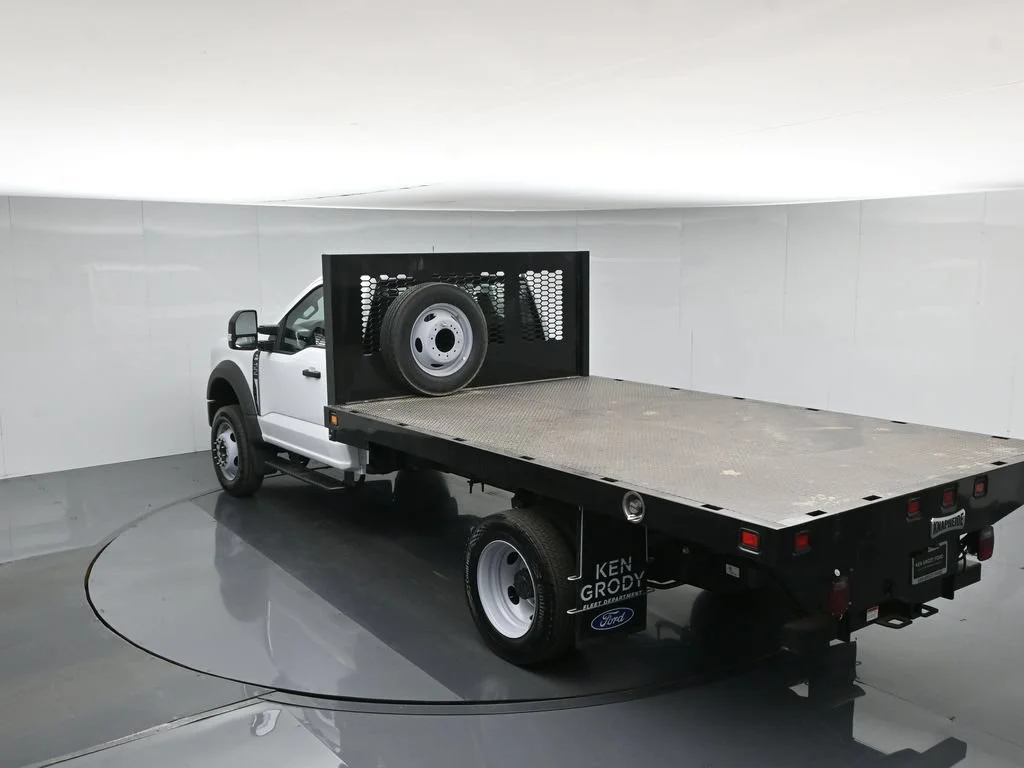 New 2026 Oxford White Ford XL image 33