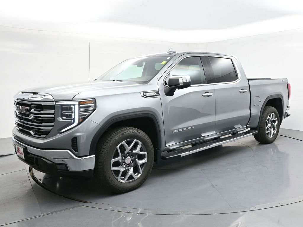 2024 GMC Sierra 4WD Crew Cab Short Box SLT's photo