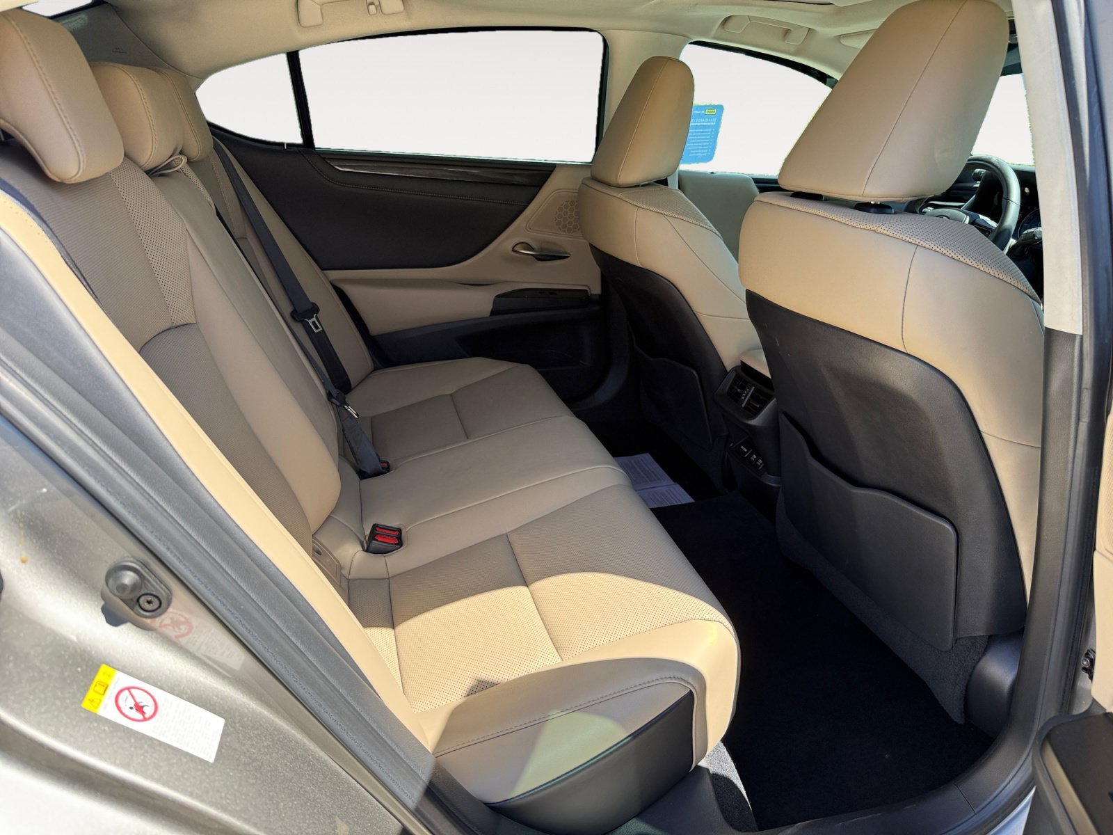 Used 2019 Atomic Silver Lexus 350 image 18