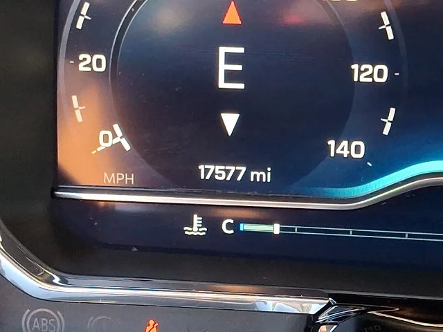 Used 2025 Blue Chevrolet LT image 18