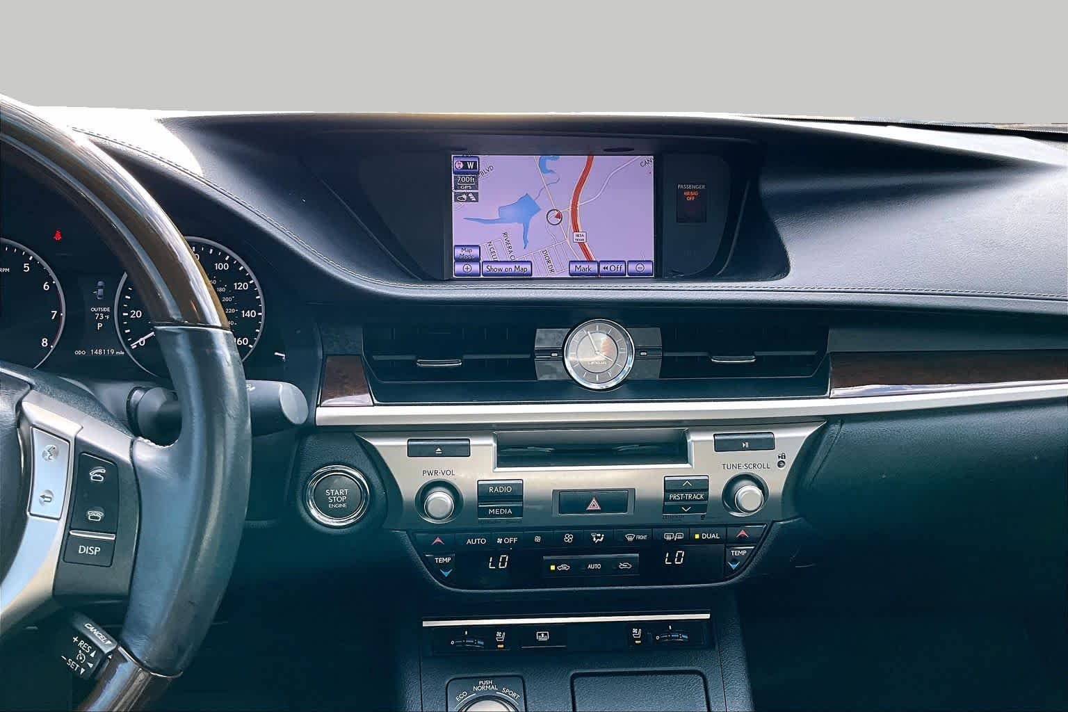 Used 2014 Silver Lining Metallic Lexus  image 7