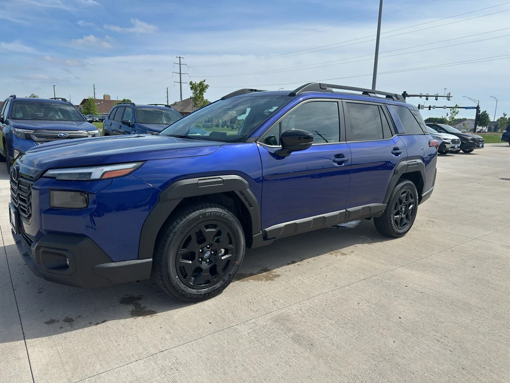 New 2026 SAPPHIRE BLUE PEARL Subaru Limited image 2