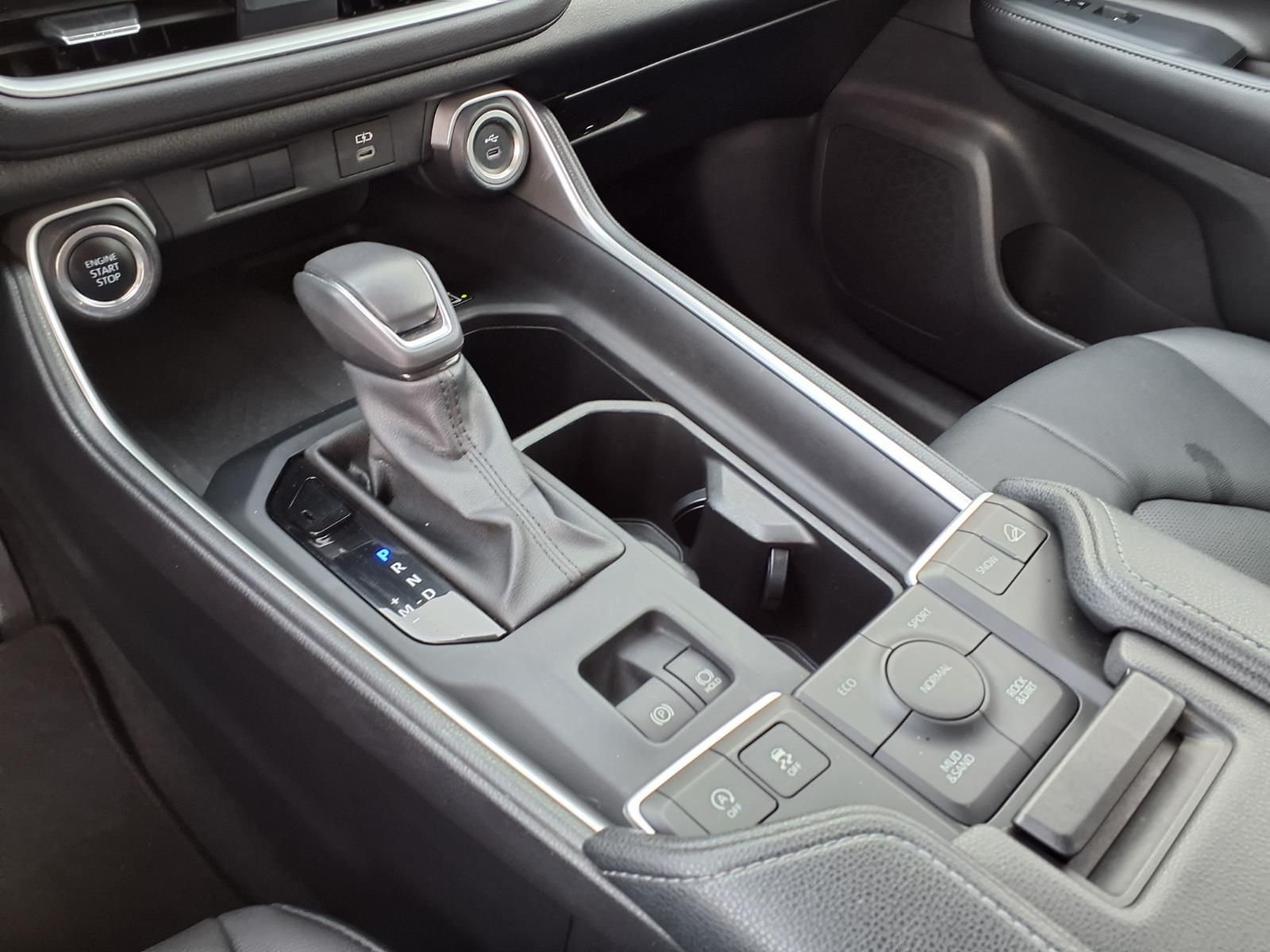 2024 Toyota Grand Highlander XLE - Photo 25