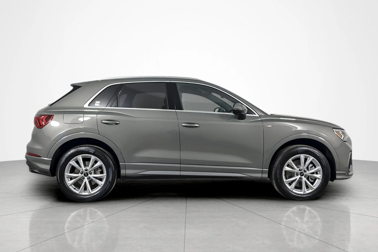 Used 2025 Chronos Gray Metallic Audi S line Premium 45 TFSI quattro image 6