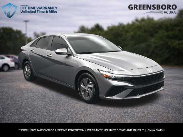 2025 Hyundai Elantra SE