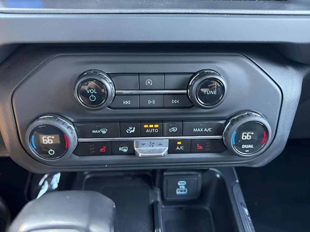 Used 2025 Gray Ford Big Bend image 18