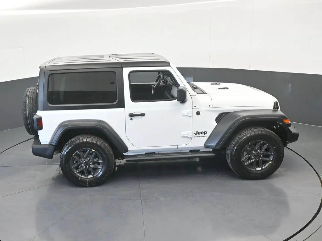 New 2026 Bright White Clear-Coat Exterior Paint Jeep Sport image 40