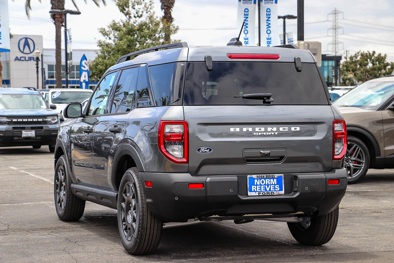 New 2026 Carbonized Gray Metallic Ford Big Bend® image 8