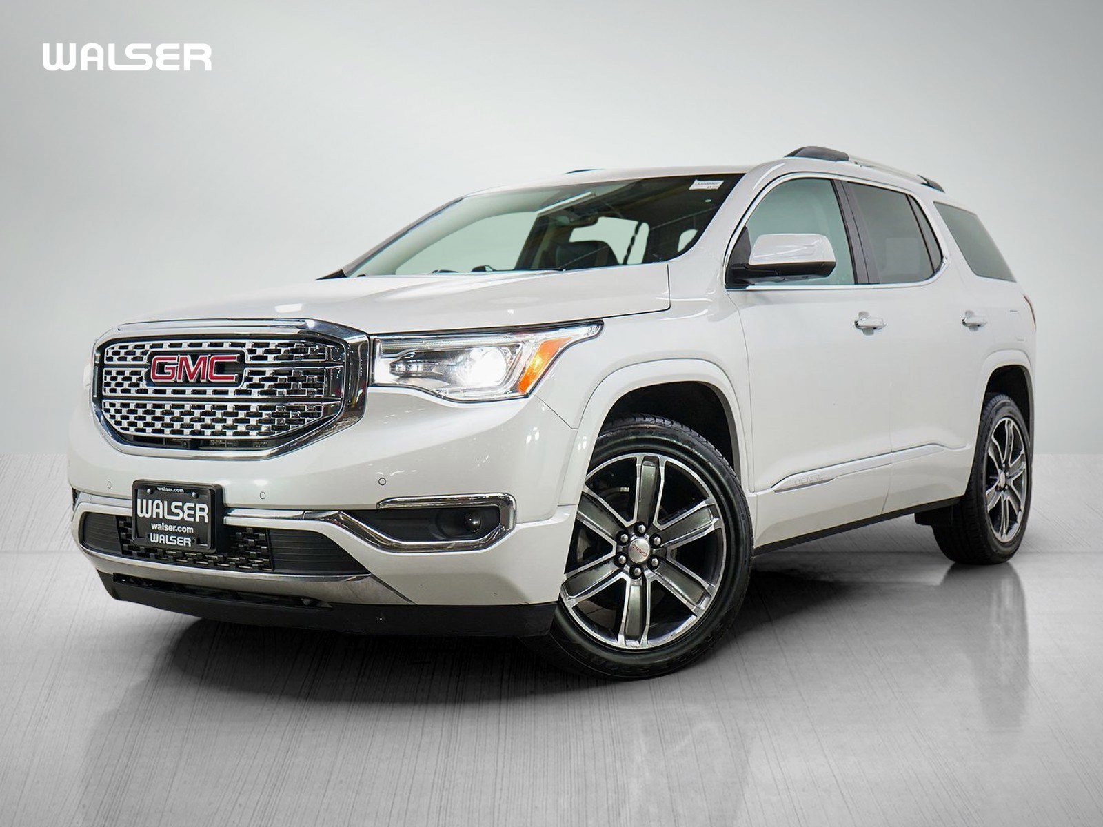 2017 GMC Acadia Denali AWD's photo