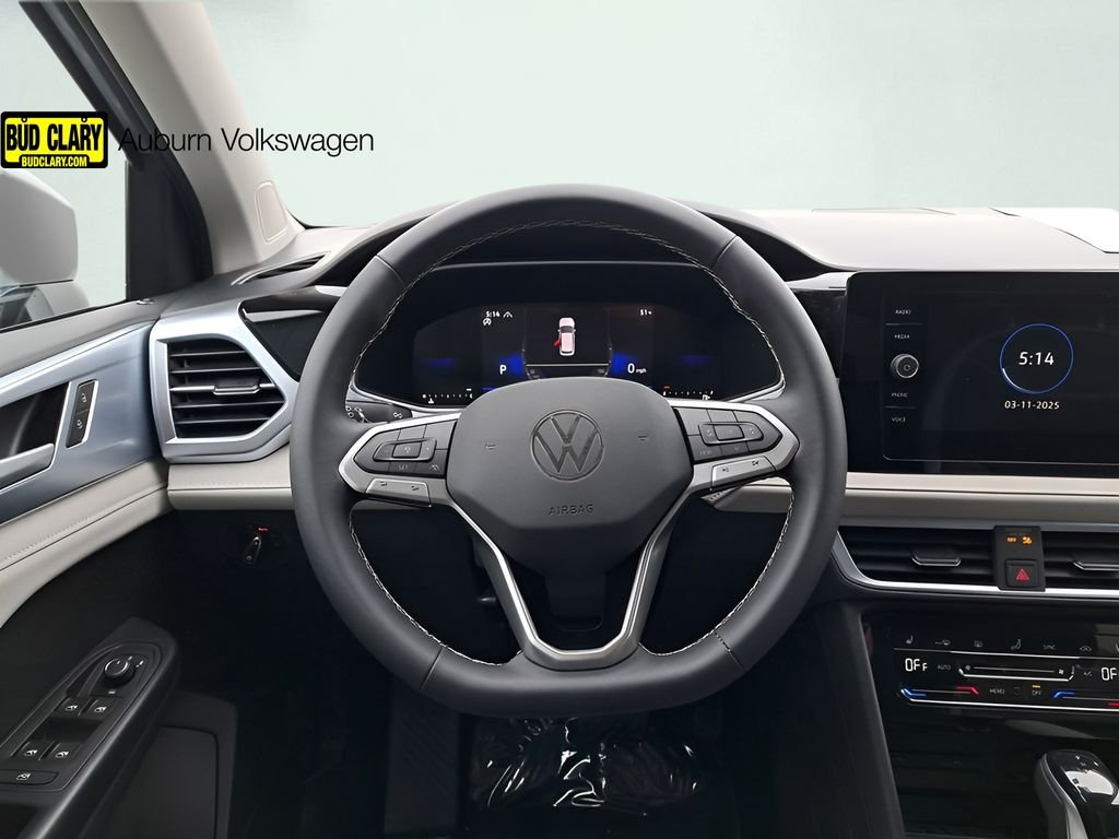 2025 Volkswagen Taos SE - Photo 23