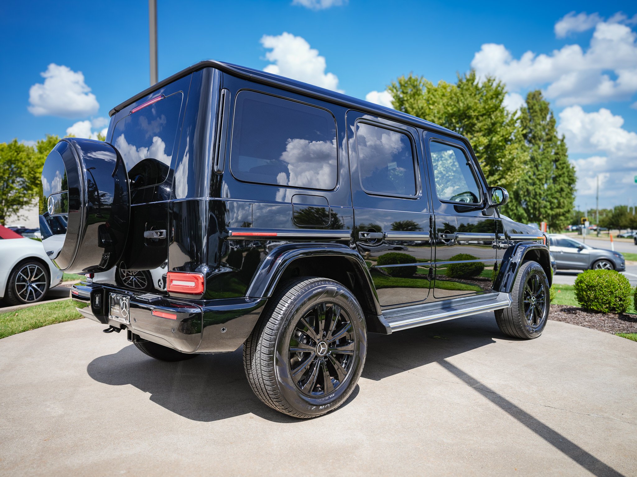 Certified Used 2022 Black Mercedes-Benz G 550 image 13