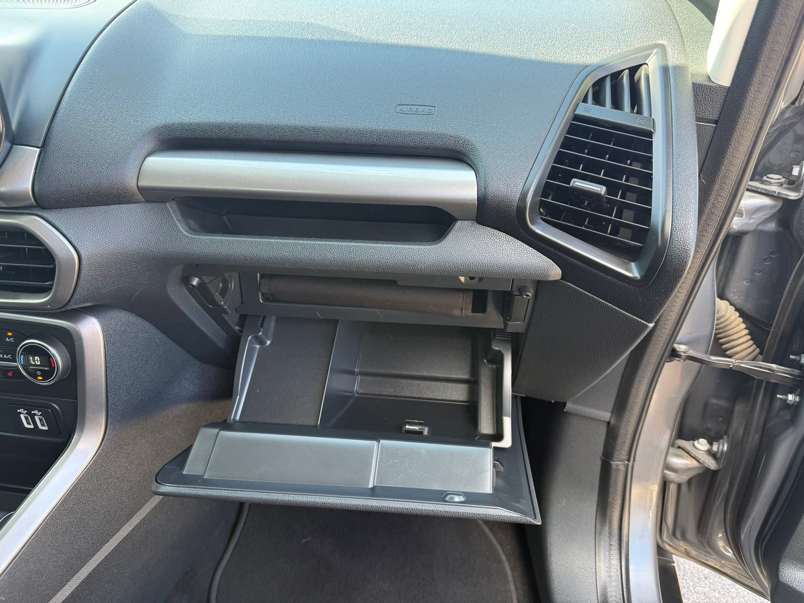 2021 Ford EcoSport SE - Photo 29
