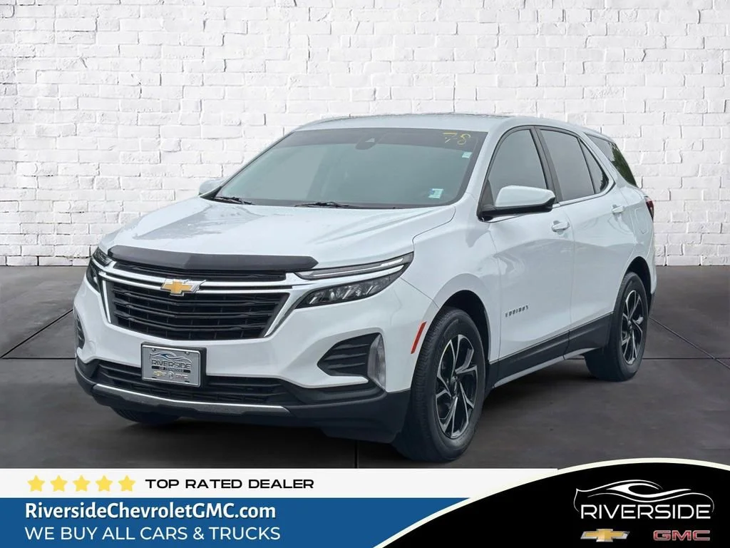 Used 2022 Summit White Chevrolet LT image 1