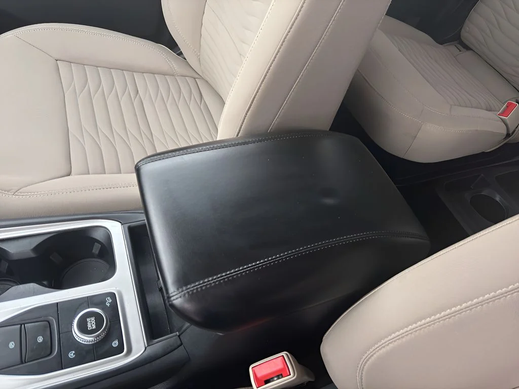Used 2021 Agate Black Metallic Ford XLT image 24
