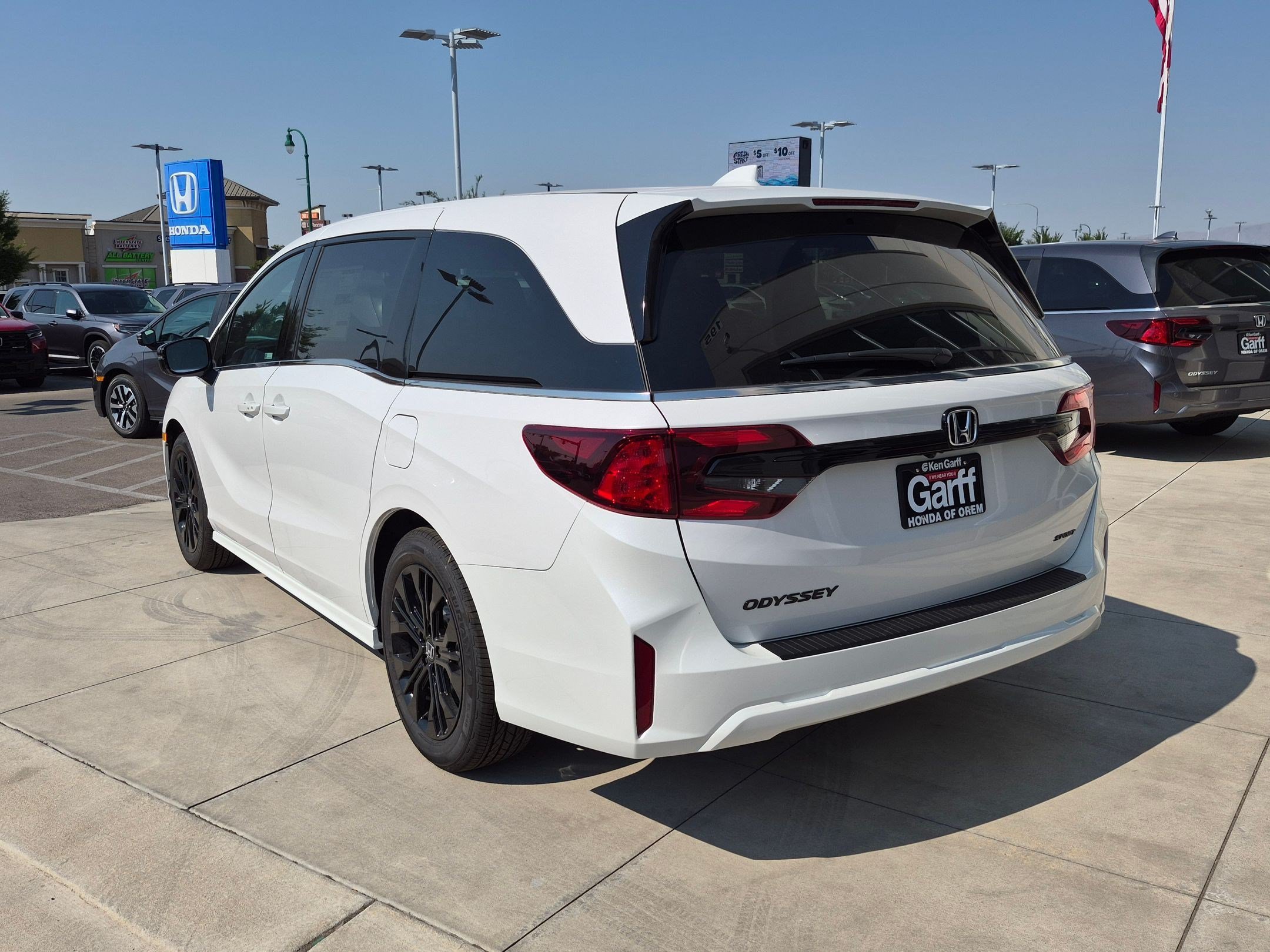 New 2026 Platinum White Pearl Honda Sport-L image 5