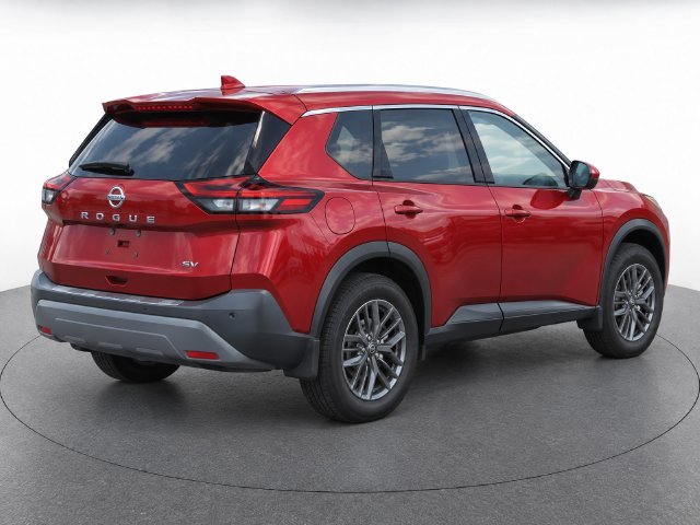 Used 2021 Red Nissan SV image 4