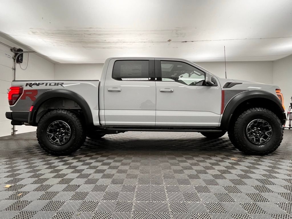 New 2026 Avalanche Ford Raptor R image 8