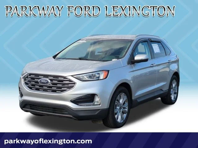 2019 Ford Edge Titanium's photo