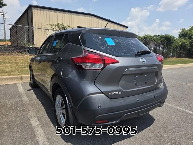 Used 2020 Gray Nissan S image 2